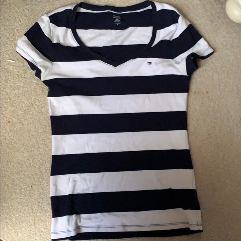 Tommy Hilfiger tee